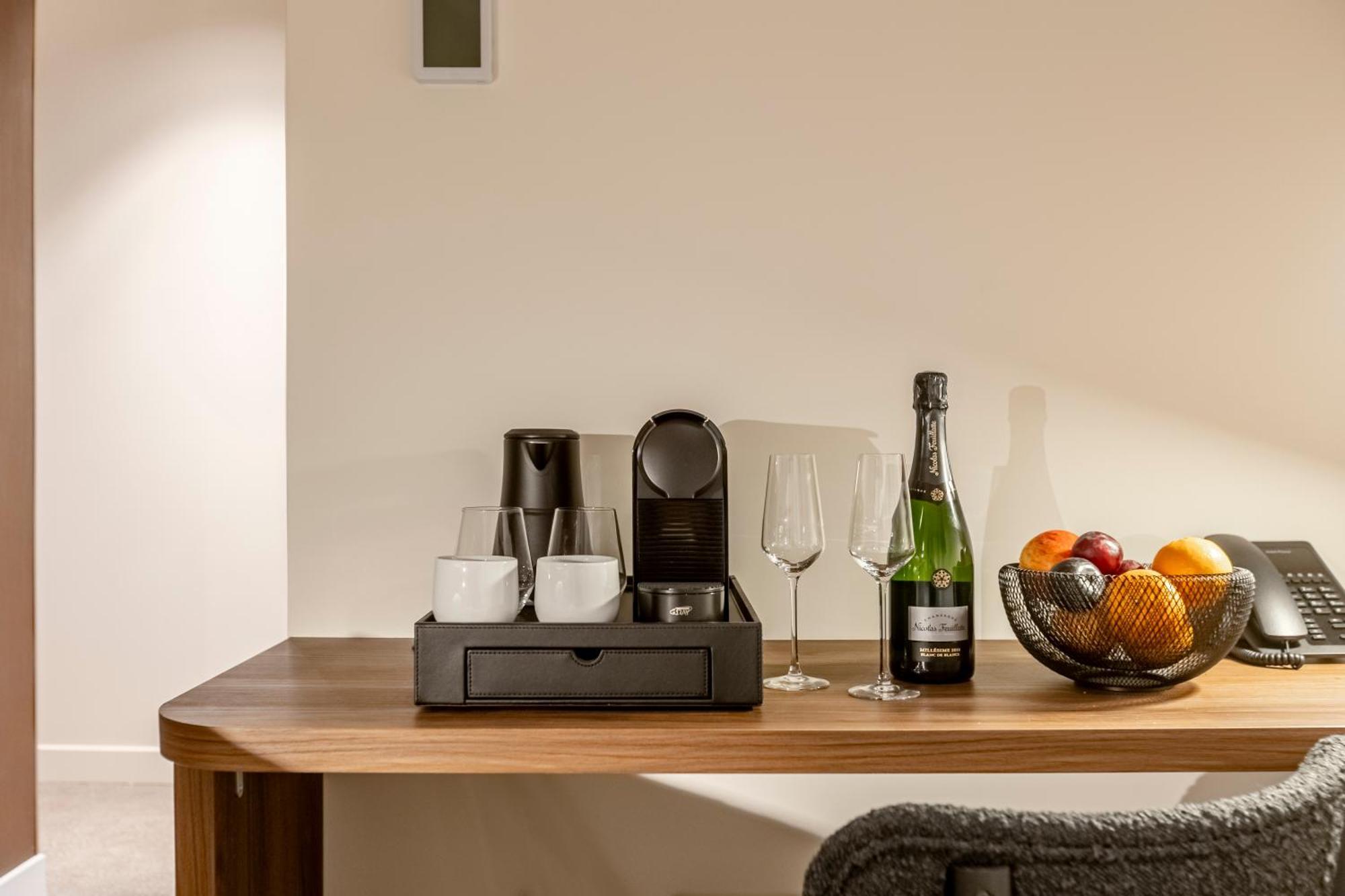 Le Madame By Sweett Hotel Paris Room photo
